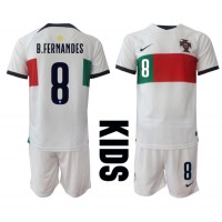Portugal Bruno Fernandes #8 Auswärts Trikotsatz Kinder WM 2022 Kurzarm (+ Kurze Hosen)